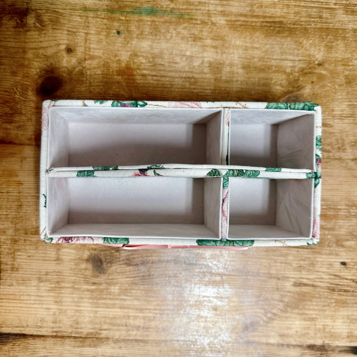 リモコンラック ルドゥーテローズ