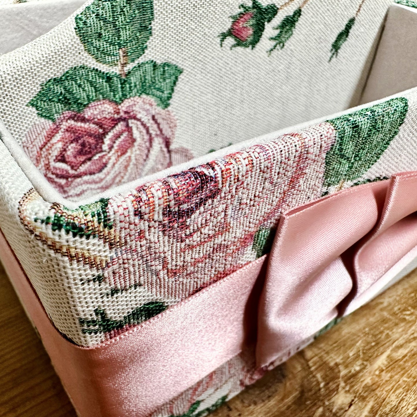 リモコンラック ルドゥーテローズ